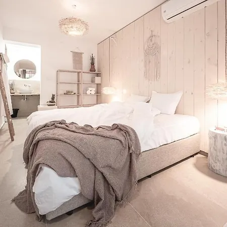 Maison d'hôtes La - Saint 4*