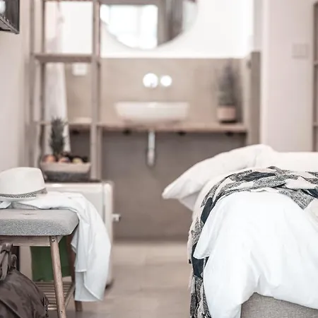 Maison d'hôtes La - Saint 4*