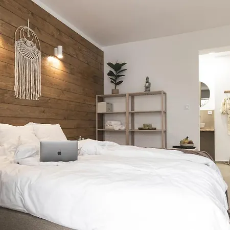 La - Saint Vlas Guest house