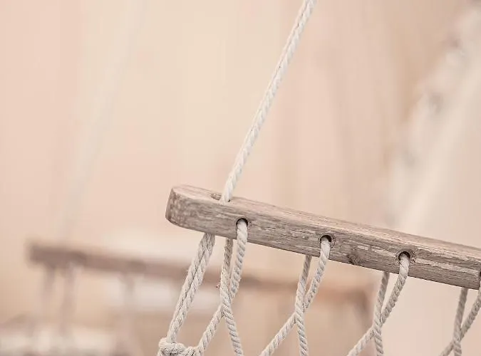 בית הארחה La - Saint 4*