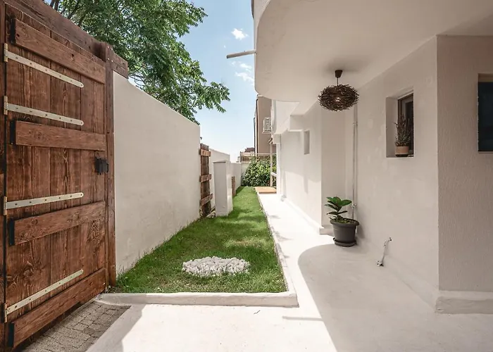 בית הארחה La - Saint סבטי ולאס